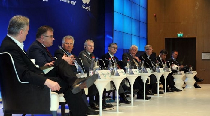 На Бакинском форуме обсуждена тема «Будущее Европы»