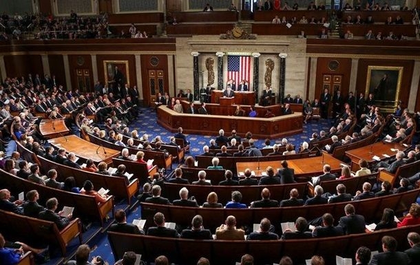 Конгресс США запросит отчет о вмешательстве России в выборы