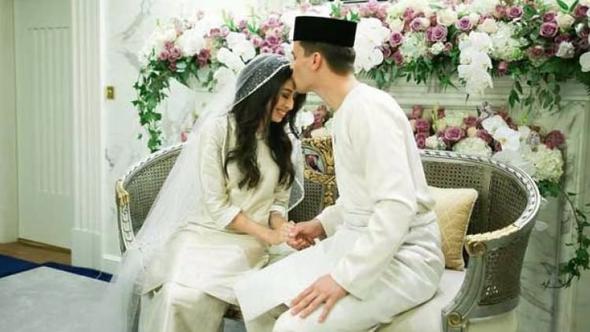 Голландец принял ислам ради женитьбы на принцессе (ФОТО)