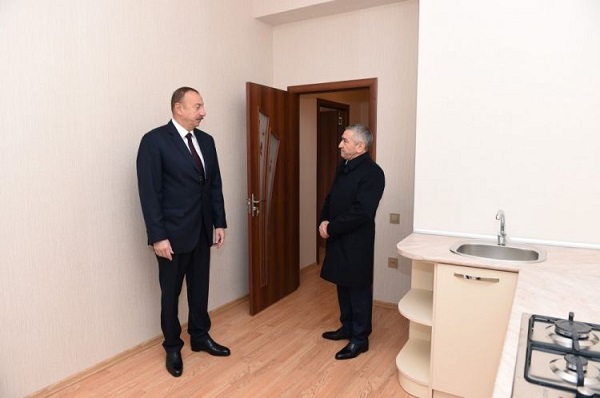 Ильхам Алиев: В Азербайджане не должно остаться ни одного аварийного здания - ОБНОВЛЕНО