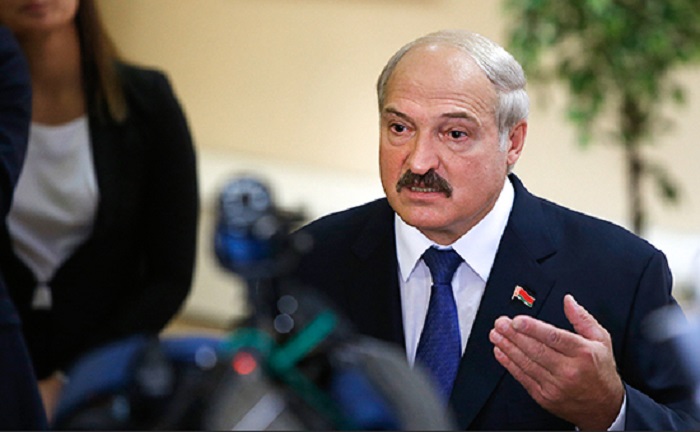 Лукашенко сообщил о радиоактивных веществах на борту самолета, летевшего из Армении