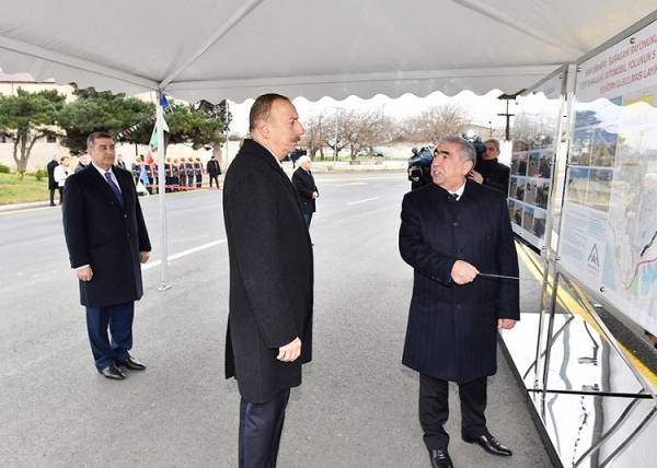 Ильхам Алиев принял участие в открытии новых дорог 