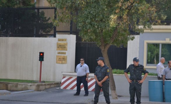 Задержан мужчина, выкрикнувший «Аллаху Акбар» перед посольством США