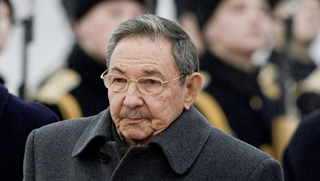 Рауль Кастро призвал кубинцев строить социализм