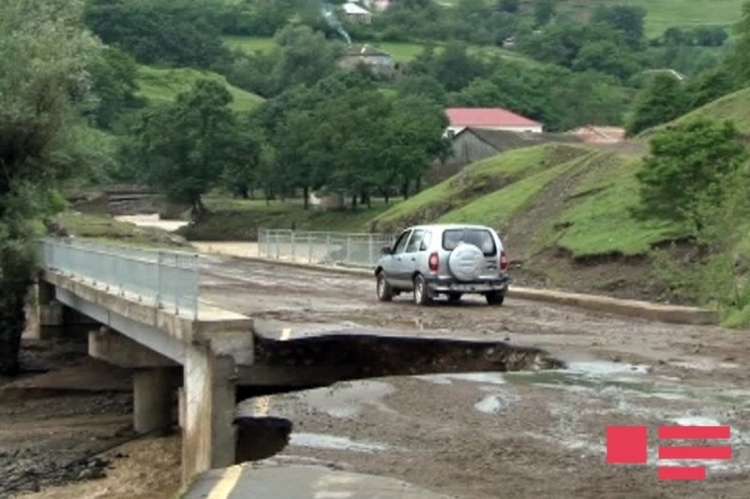 Восстановлен аварийный мост на дороге Губа – Хыналыг
