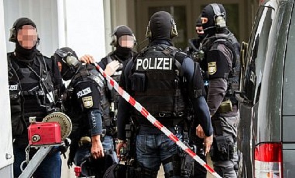 Напавший на кинотеатр в Германии застрелен полицией - ОБНОВЛЕНО