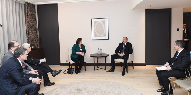 Президент Азербайджана провел ряд встреч (ОБНОВЛЕНО)