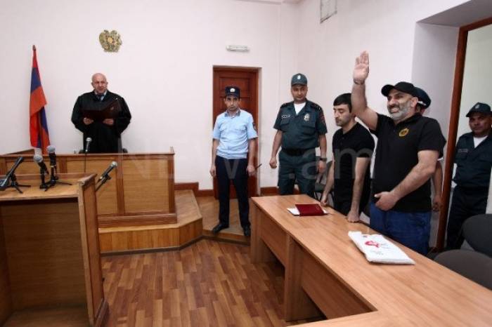 В Армении оппозиционера приговорили к 3,5 годам лишения свободы
