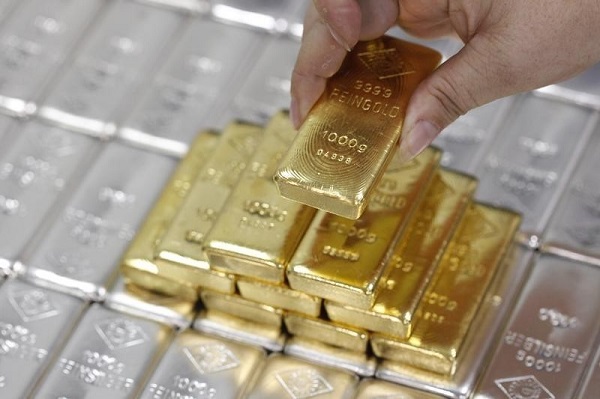 Золото и серебро на мировом рынке подорожали