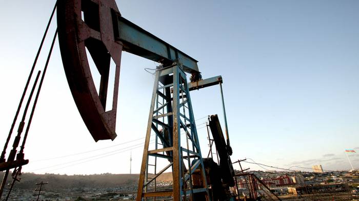 Цена нефти Brent превысила $54