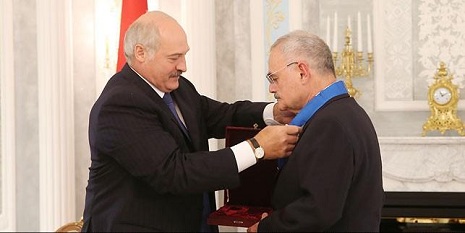 Артуру Раси-заде вручили орден Дружбы народов