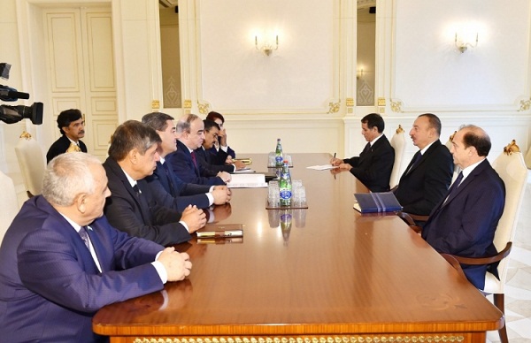 Президент Азербайджана принял делегацию из Таджикистана - ОБНОВЛЕНО