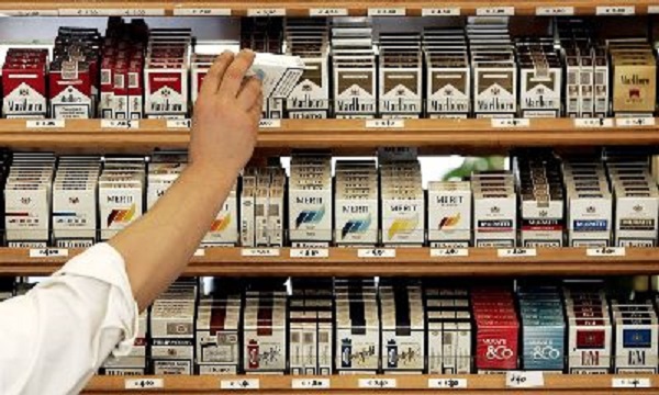 Азербайджан отменяет лицензии на производство, импорт и продажу алкоголя и сигарет