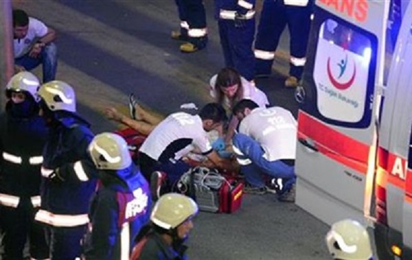 Взрыв  в Стамбуле, 10 раненых