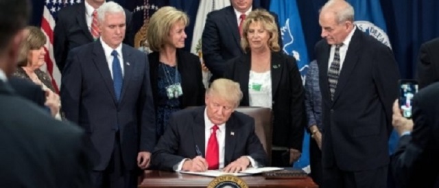 WSJ: Администрация Трампа изучает возможности вбить клин между РФ и Ираном