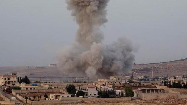В Алеппо боевики сбили самолет сирийских ВВС