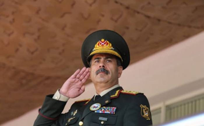 Закир Гасанов поздравил военнослужащих ВС Азербайджана