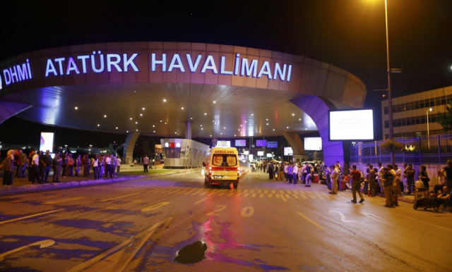 Теракт в Стамбуле совершили выходцы из РФ - Эрдоган