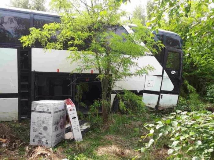 Совершил аварию рейсовый автобус Москва-Ереван