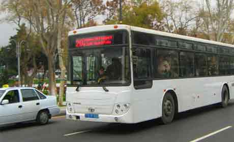 В Баку создадут спецполосы для автобусов
