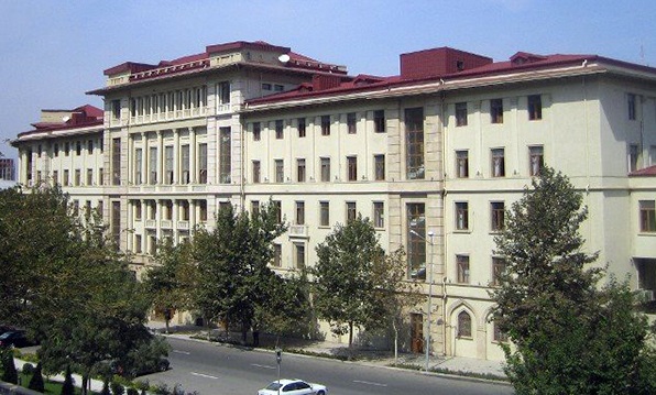 В Азербайджане отменена система получения разрешения на строительство
