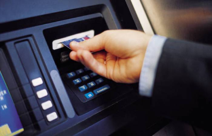 В Баку будет обеспечена бесперебойная работа банкоматов