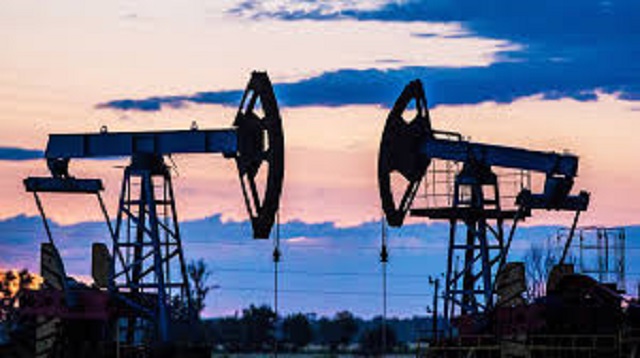 Азербайджан готов дополнительно сократить нефтедобычу, если ОПЕК попросит