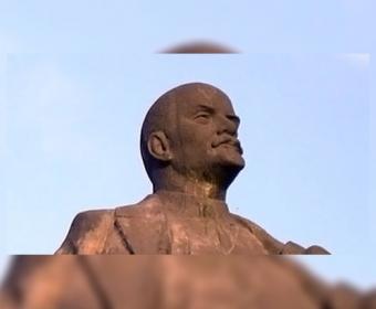 В Казахстане попытались взорвать памятник Ленину