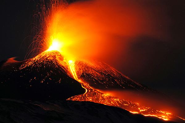 В Японии произошло извержение вулкана 