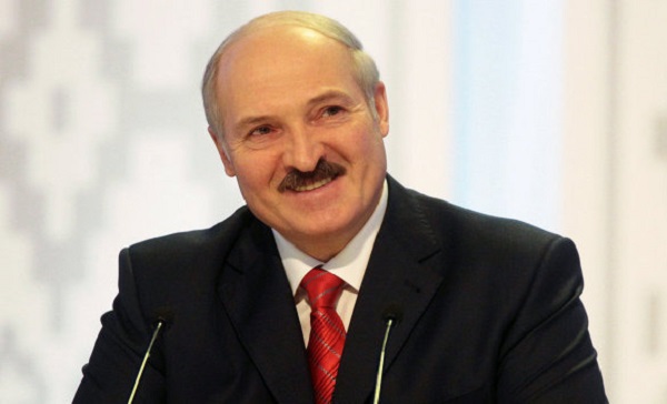 Лукашенко пригласил Папу Франциска посетить Беларусь