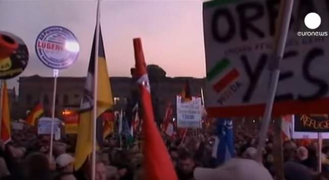 Дрезден: манифестации сторонников и противников ПЕГИДЫ - Euronews