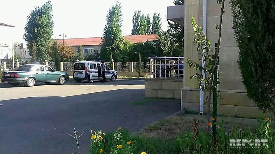 В Астаре автомобиль въехал в забор: Есть жертвы