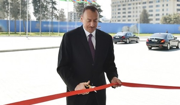 Президент на открытии нового административного здания Генштаба ВС