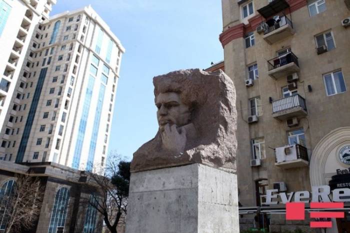 Названа дата завершения реконструкции бакинского парка