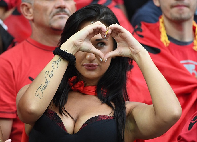 Накал фанатской страсти на Евро-2016 -ФОТО