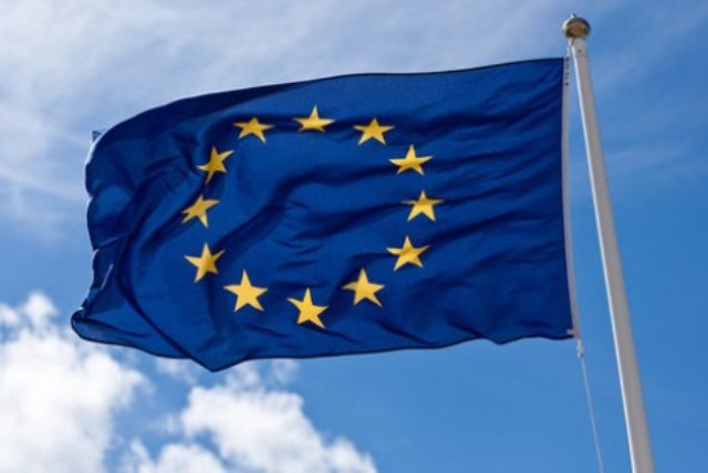 Киев начал консультации с ЕС о транзите фур из РФ