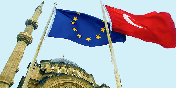 Еврокомиссия отменила визовый режим с Турцией