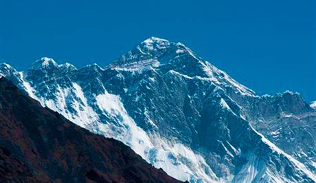 Индия измерит Эверест после землетрясения в Непале
