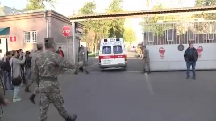 Армянские военнослужащие попали в аварию: 12 пострадавших (ФОТО)