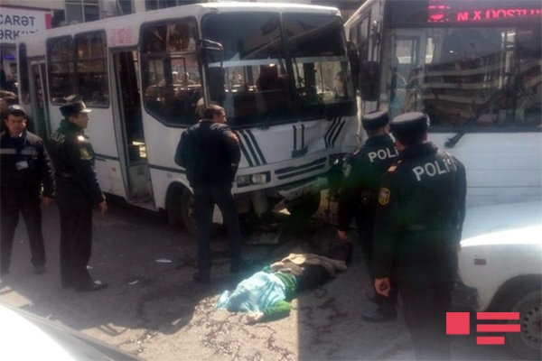 В Баку столкнулись два автобуса: есть погибшая и раненые - ФОТО - ОБНОВЛЕНО