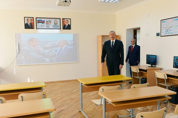 Президент посетил школу №109 после капремонта