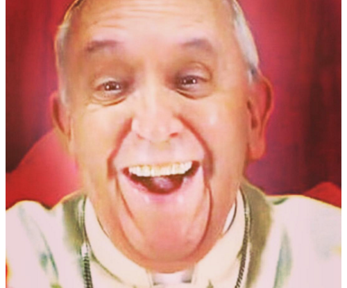 Папа римский опубликовал первое селфи в «Инстаграме»