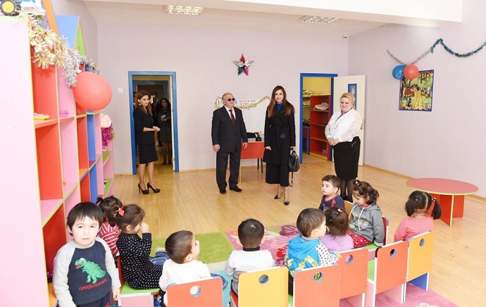 Мехрибан Алиева посетила детсад-ясли (ФОТО)