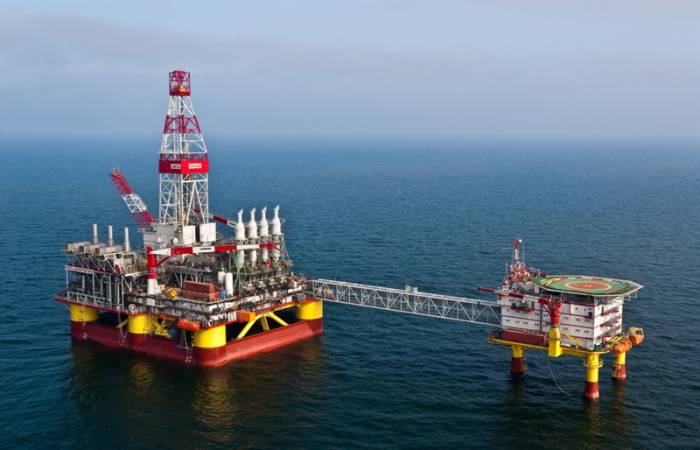 Минэнерго Азербайджана обнародовало данные о суточной добычи нефти