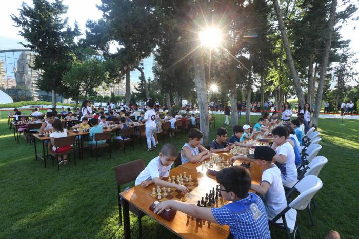 В парке Центра Гейдара Алиева прошел шахматный турнир