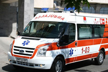 В Ереване сотрудник скорой помощи похитил драгоценности у трупа