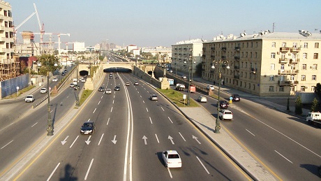 Схема движения транспорта на автодорогах Баку не изменилась