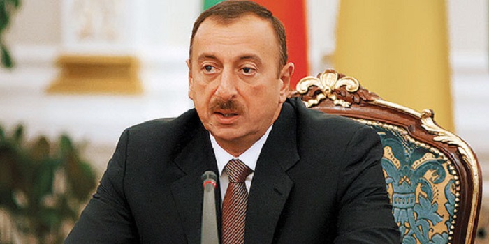 Президент Азербайджана поздравил президента Греции 