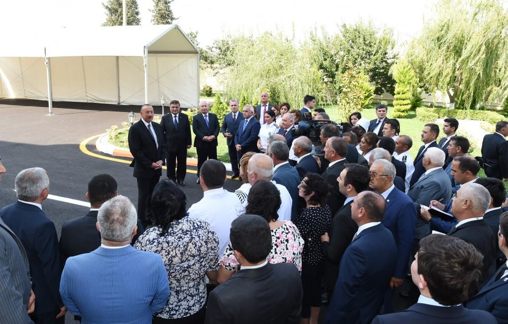 Ильхам Алиев: Традиционные для нас сферы сельского хозяйства восстанавливаются, возрождаются