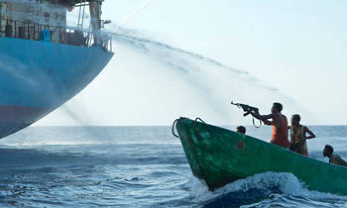 Сомалийские пираты захватили иранское судно